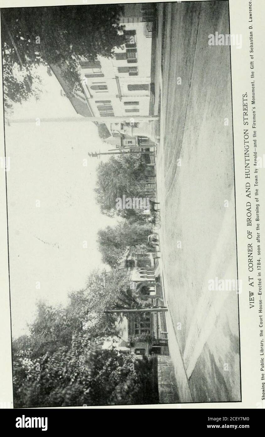 . Pittoresca New London e i suoi dintorni : Grofton, Mystic, Montville, Waterford, all'inizio del ventesimo secolo. S un posto eccellente in cui tenere Socials e Entertainments. Il presidente dell'Associazione è George F. Tinker: Vicepresidenti. A C. Woodruff. H. D. Stanton. E George C. strong; Segretario. P. Leroy Harwood: Segretario Generale. Richard W. Mansfield : Tesoriere. Frank E. Barker. Inadeguato alla domanda fatta dalla crescente congregazione. Appena a sud della chiesa è la casa occupata dal Pastore e i suoi assistiti; sul suo lato nord è il Foto Stock