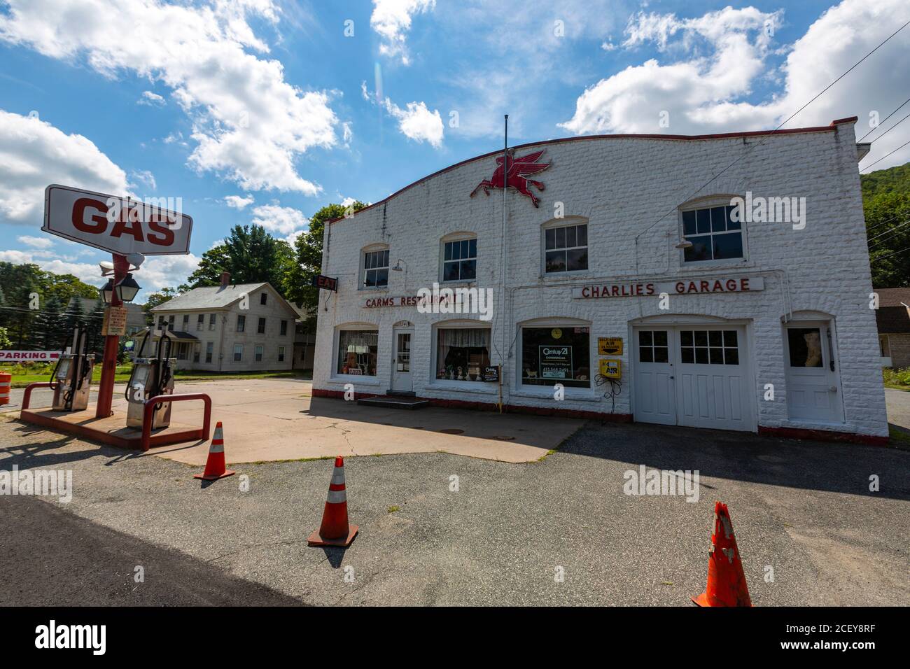 Distributore di benzina in Huntington Rd, Chester, Massachusetts, Stati Uniti Foto Stock