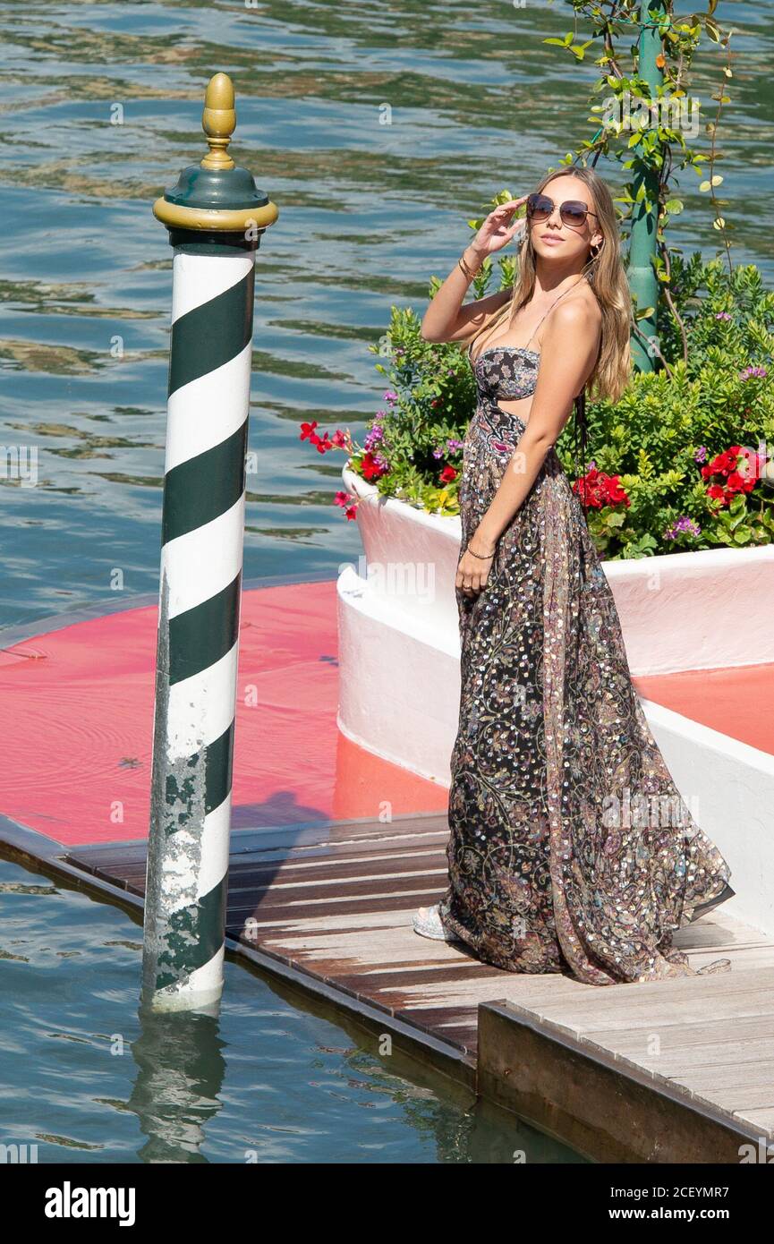 Venezia, Italia. 02 settembre 2020. Ester esposizione, 77esimo Festival del Cinema di Venezia a Venezia il 02 settembre 2020. Photo by Ron Crusow/imageSPACE Credit: Imagespace/Alamy Live News Foto Stock