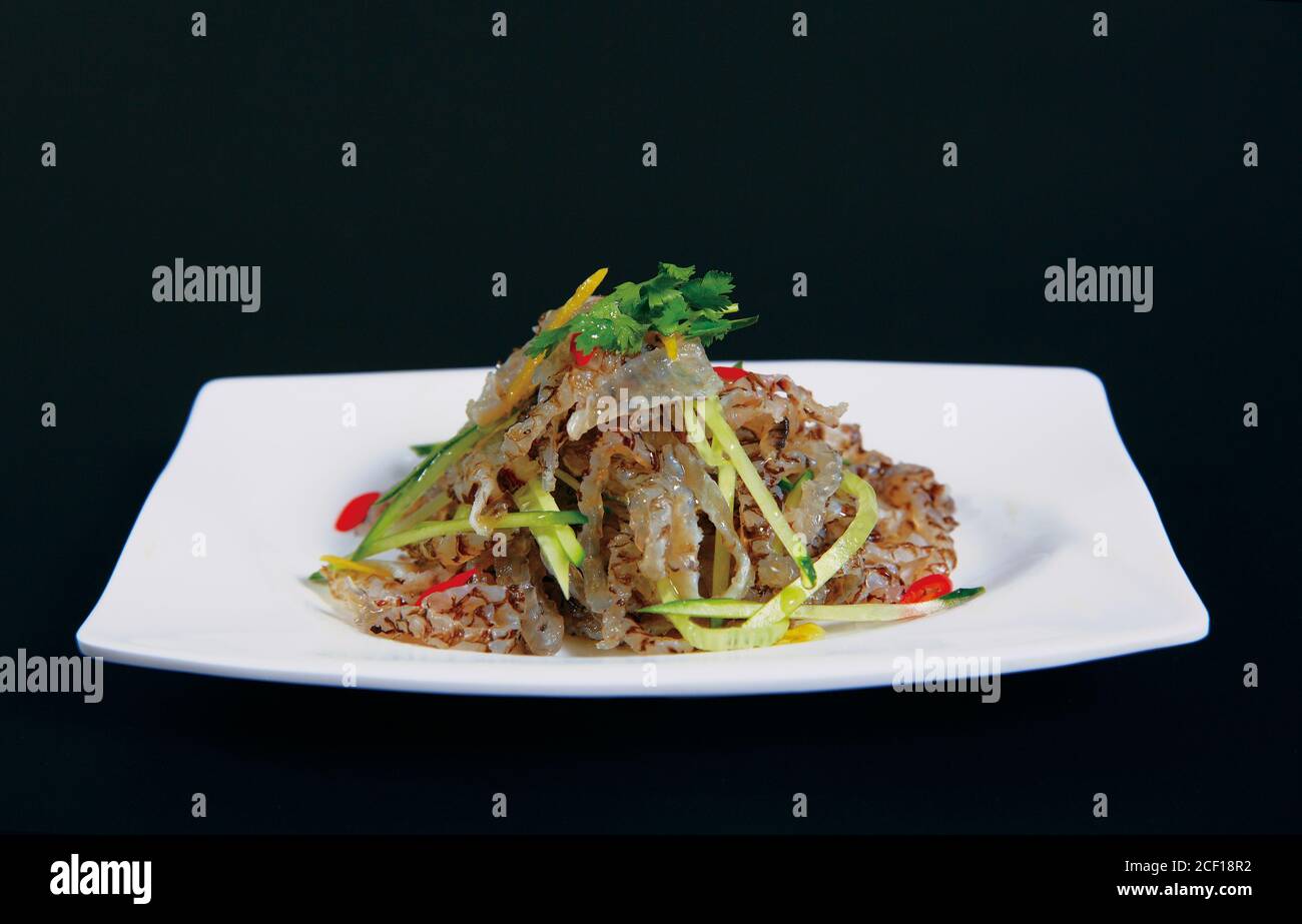 Chinese Food - Heaviness Pesce pelle - insalata Foto Stock