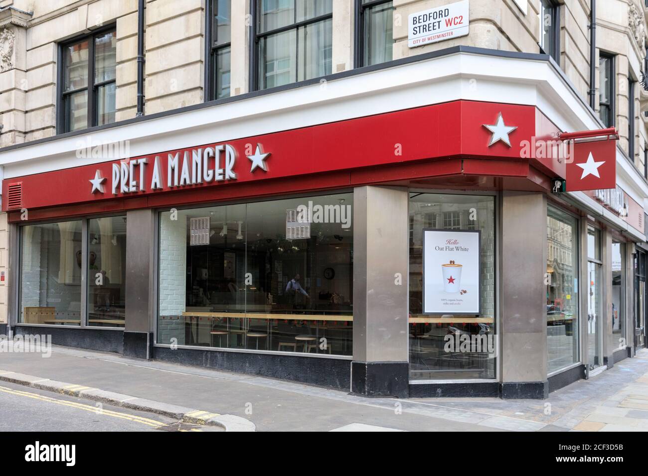 Pret a Manger take away food chain exterior in Covent Garden, Empty, Central London, England, UK Foto Stock