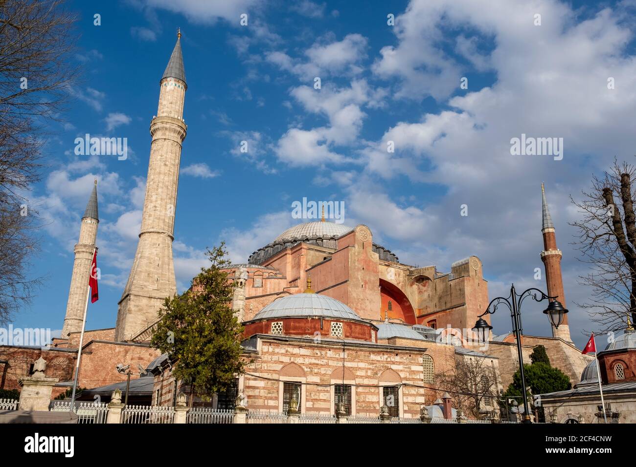 Istanbul, Turchia - 03 Marzo 2018: Hagia Sophia / Ayasofya. La moschea di Hagia Sophia è il famoso edificio storico di Istanbul. Turchia. Foto Stock