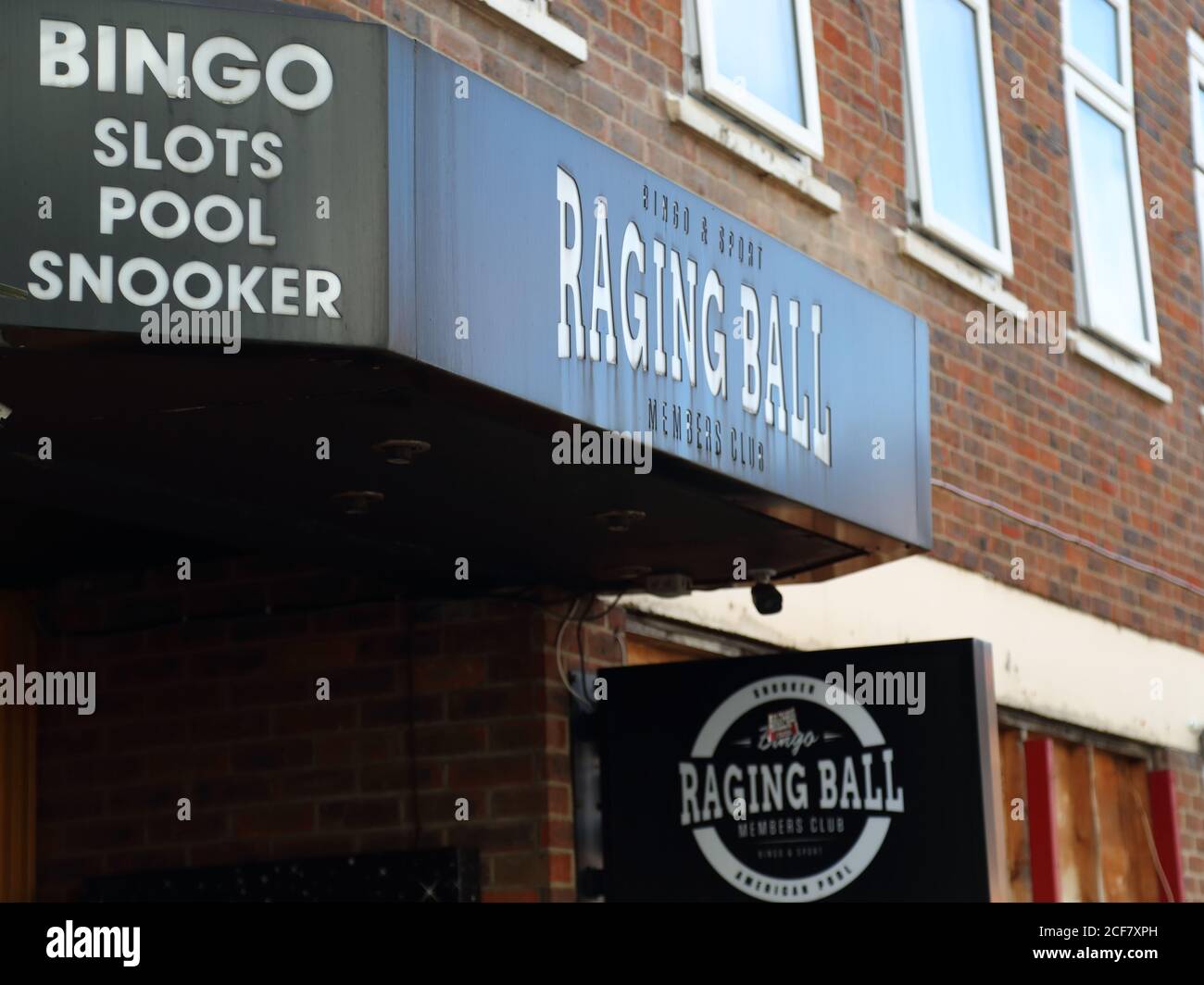 The Raging Ball in High Wycombe, Buckinghamshire, Regno Unito Foto Stock