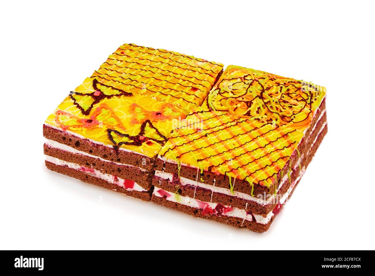 torta di biscotti al cioccolato decorato ornamento di glassa isolato su sfondo bianco Foto Stock
