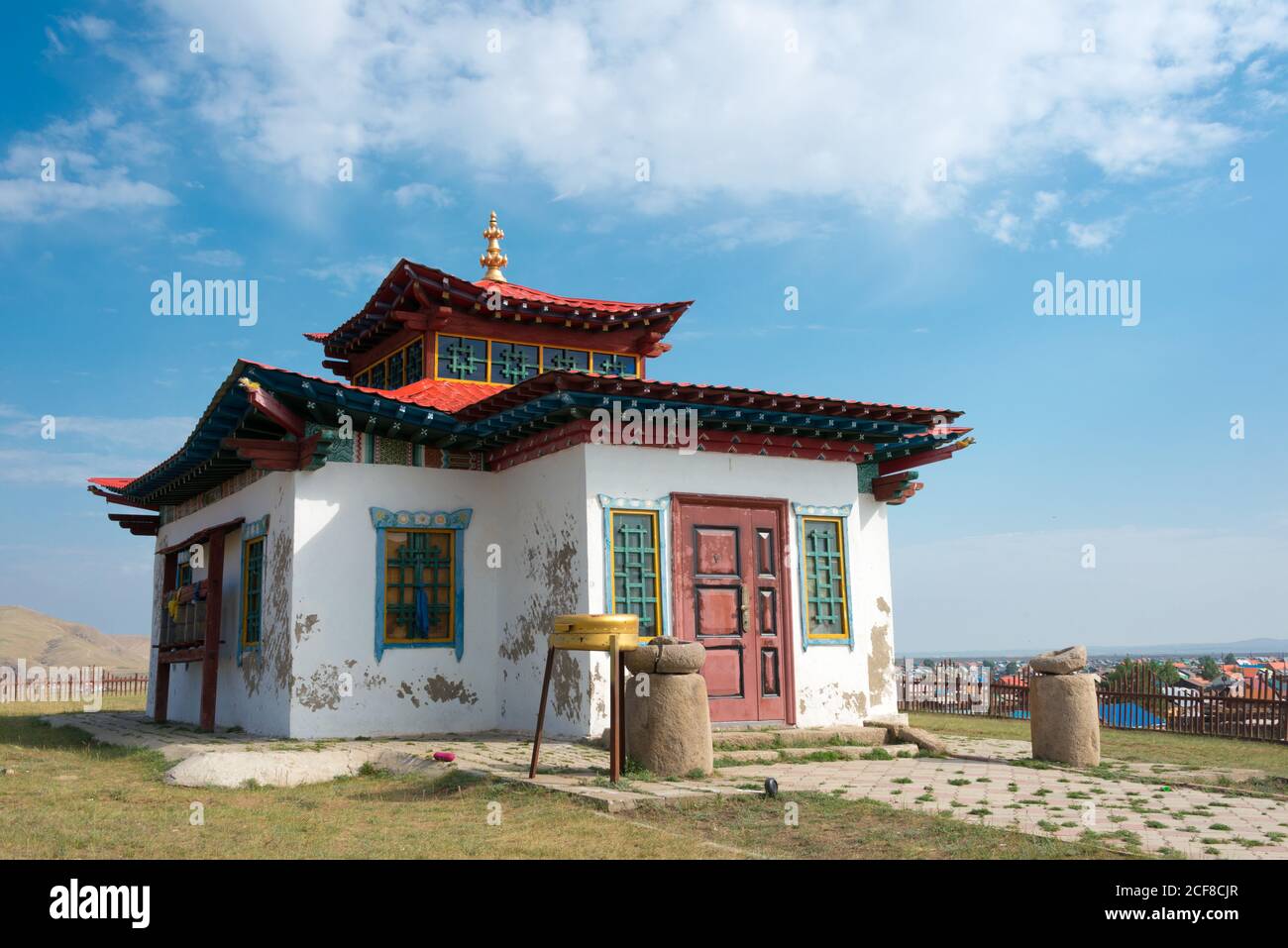 KHARKORIN, MONGOLIA - Tempio di Lubang Gyalpo a Kharkhorin (Karakorum), Mongolia. Karakorum fu la capitale dell'Impero Mongolo tra il 1235 e il 1260. Foto Stock
