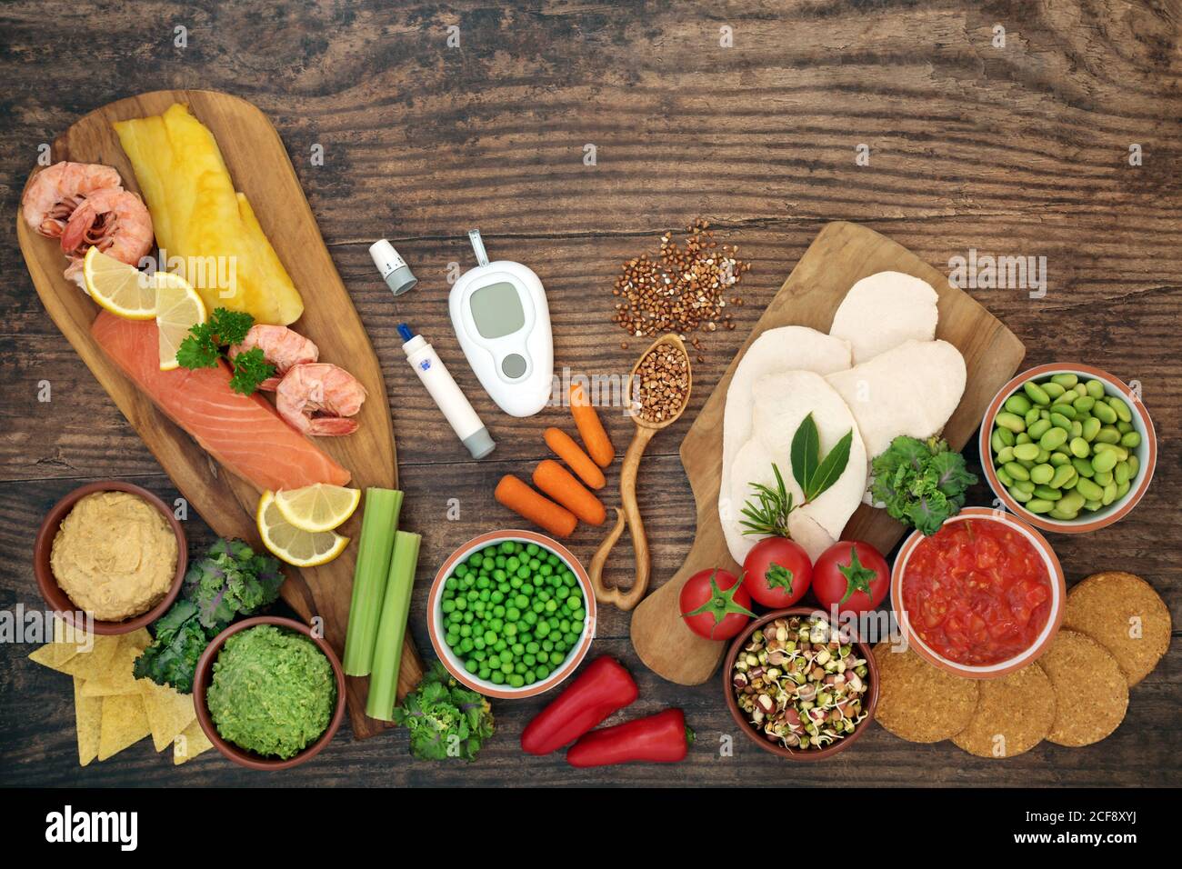 Basso test glicemico e dispositivi di lancing con cibo per i diabetici sotto 55 sull'indice GI. Alto in antiossidanti, antocianine, vitamine, minerali Foto Stock