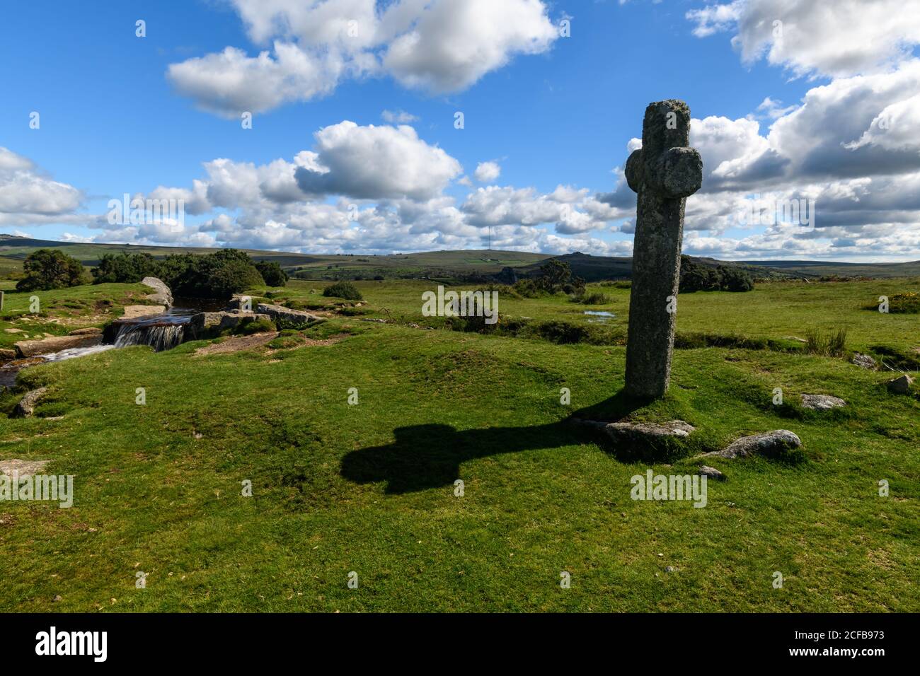 Antica croce di pietra a Dartmoor Foto Stock