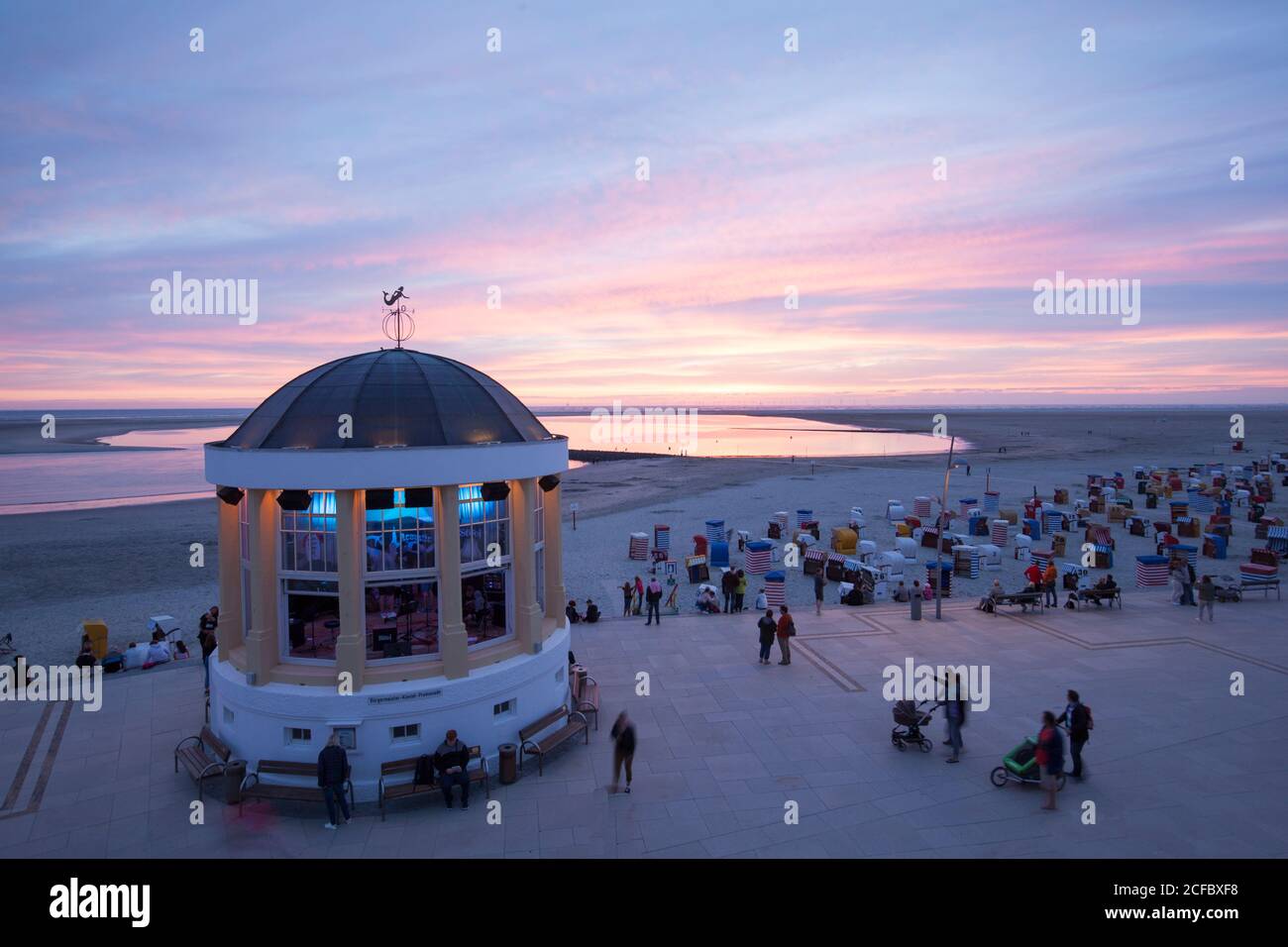 Chiosco, Promenade, Borkum, Isole Frisone Orientali Foto Stock