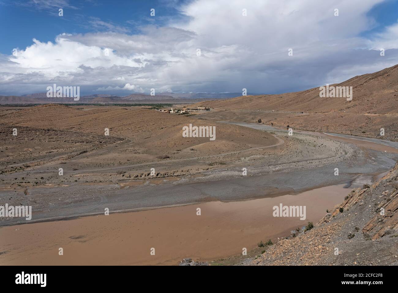 marocco, fes, fiume Ziz, deserto del Sahara vicino a Rissani, Africa del Nord, paesaggio arido Foto Stock