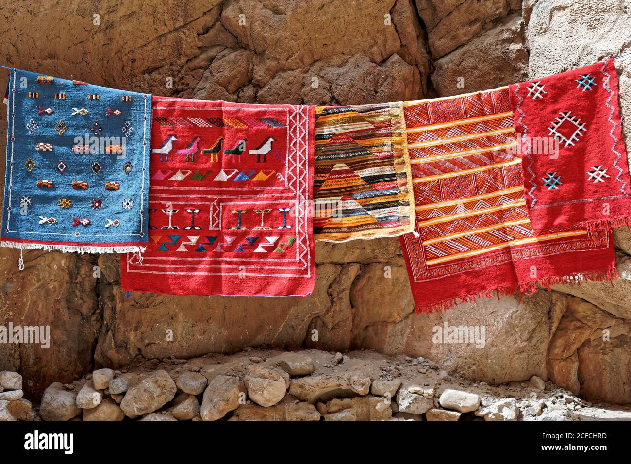 Tappeti, creativi, fiume papà, Marocco, Gola del papà, artigianato tradizionale, arabo, berbero Foto Stock