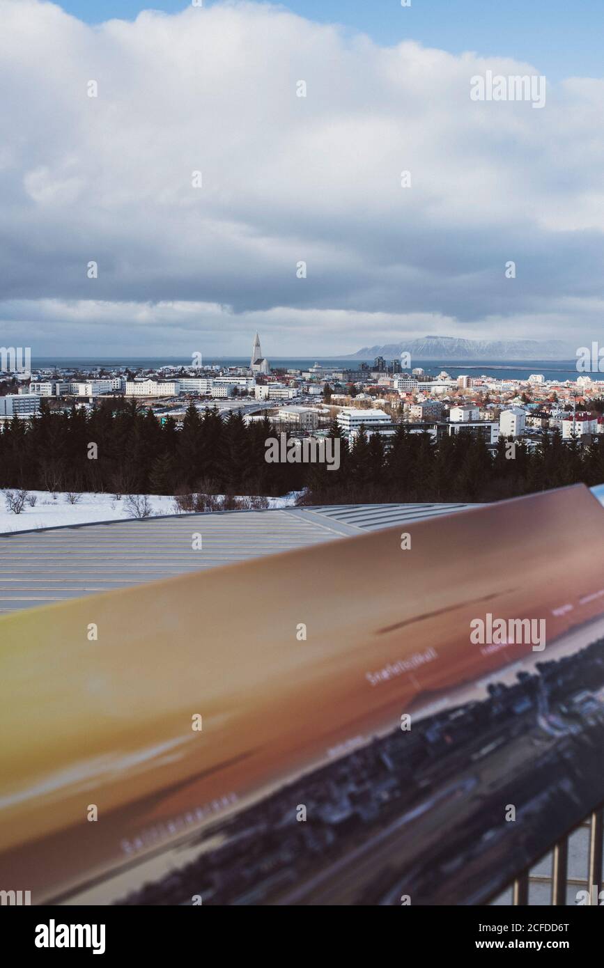 Vista su Reykjavik dal tetto del Perlan, Islanda Foto Stock