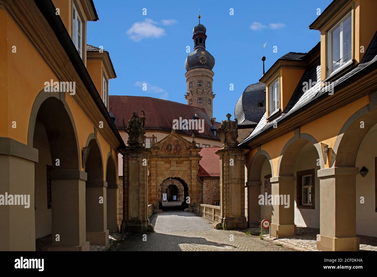 Portale principale, castello, Weikersheim, Baden-Württemberg, Germania Foto Stock