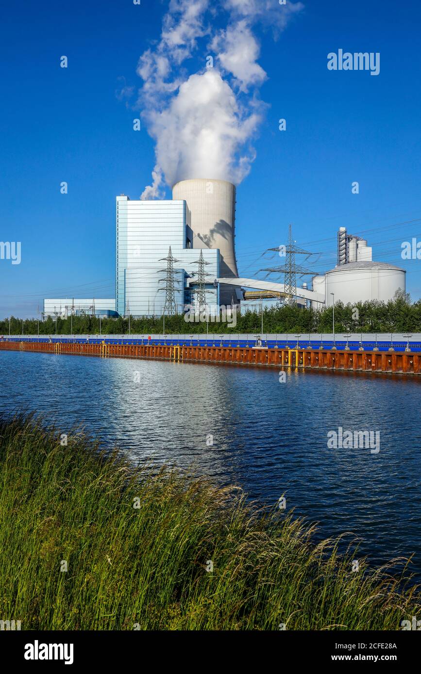 Kraftwerk Datteln 4, centrale a carbone Uniper sul canale Dortmund-EMS, Datteln, zona Ruhr, Renania settentrionale-Vestfalia, Germania Foto Stock