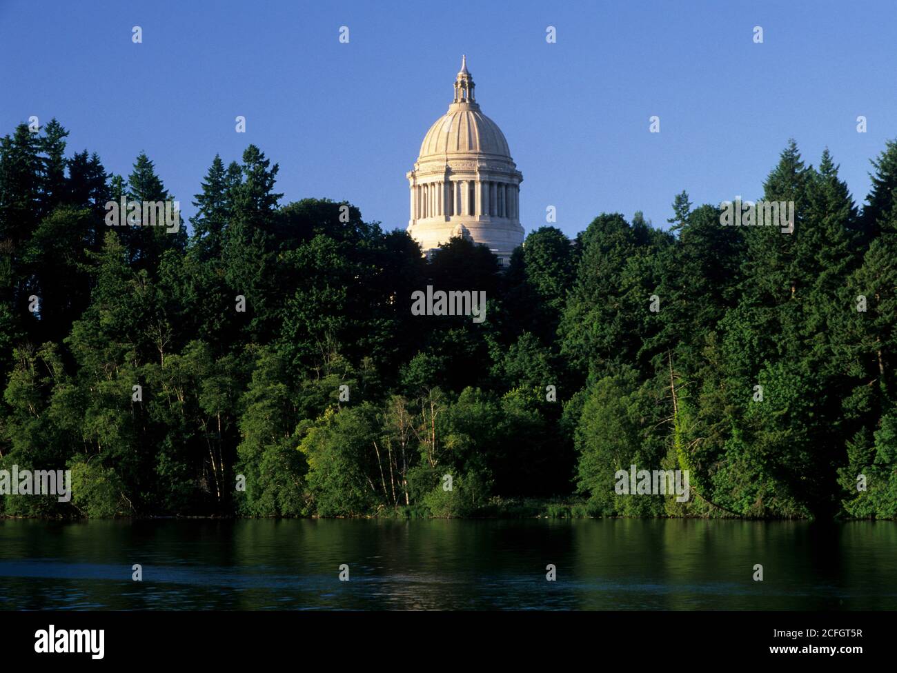 Washington state Capitol con Capitol Lake, Olympia, Washington Foto Stock