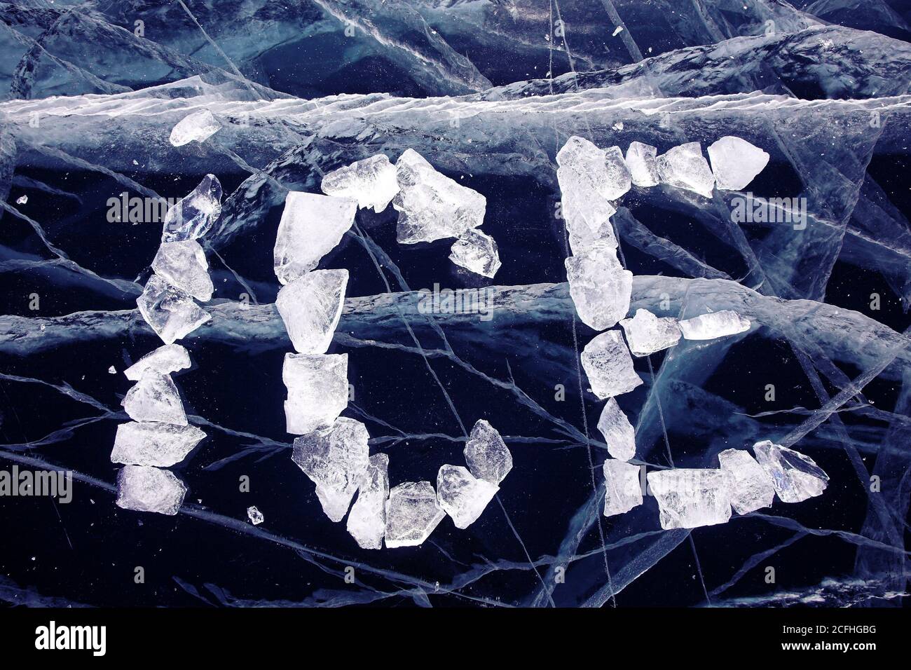 Parola ghiaccio fatto da ghiaccio sul lago ghiacciato inverno Baikal Foto Stock