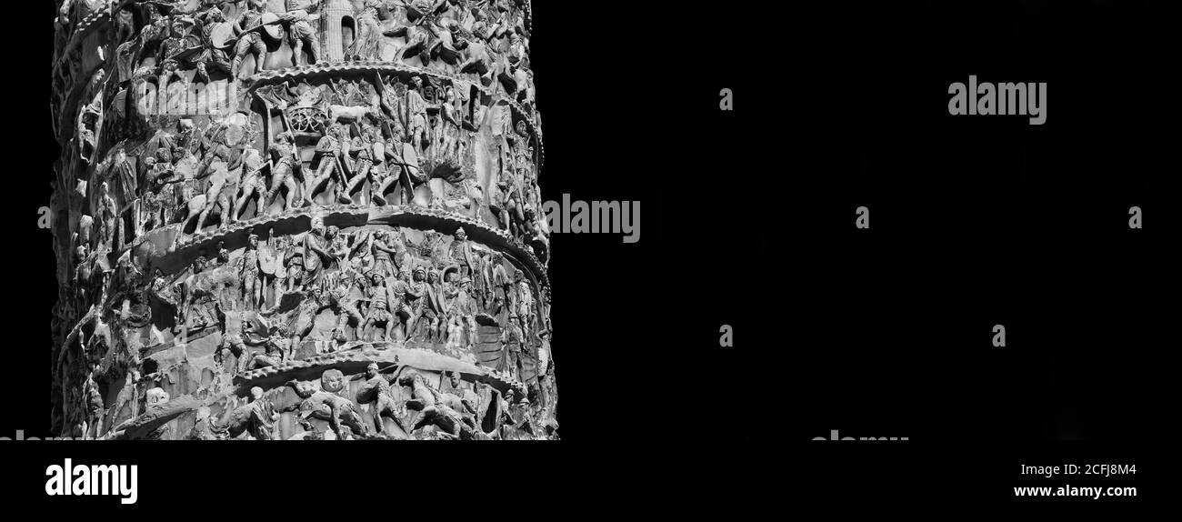 Antichi romani in guerra. Particolare della colonna dell'imperatore Marco Aurelio con scene di battaglia contro i barbari tedeschi, eretto nel II secolo d.C. Foto Stock