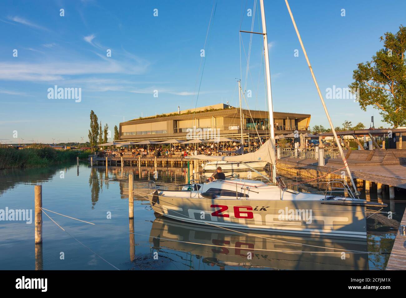 Weiden am See: Ristorante 'Das Fritz' a Neusiedler See (Lago Neusiedl) a Neusiedler See (Lago Neusiedl), Burgenland, Austria Foto Stock