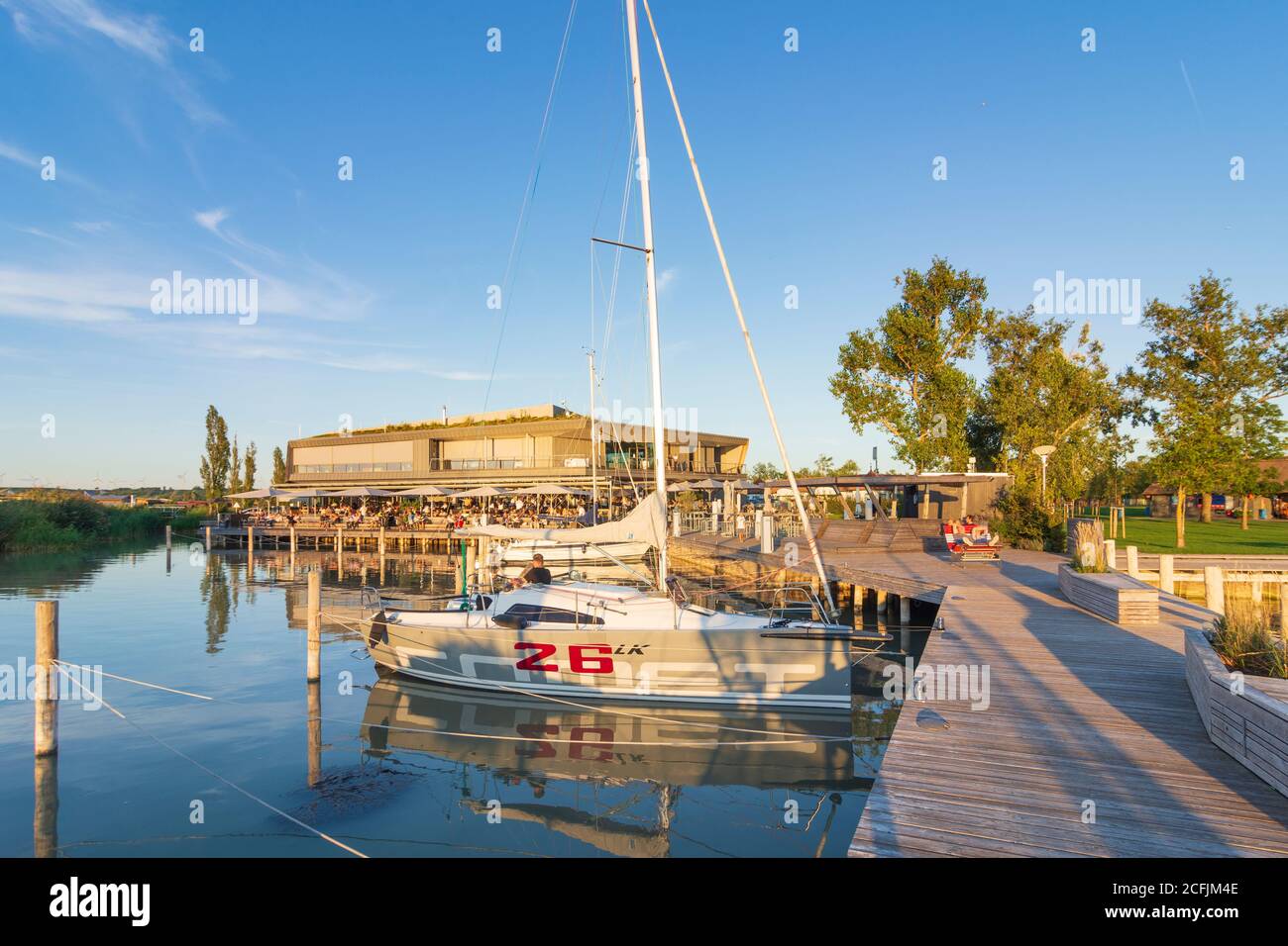 Weiden am See: Ristorante 'Das Fritz' a Neusiedler See (Lago Neusiedl) a Neusiedler See (Lago Neusiedl), Burgenland, Austria Foto Stock