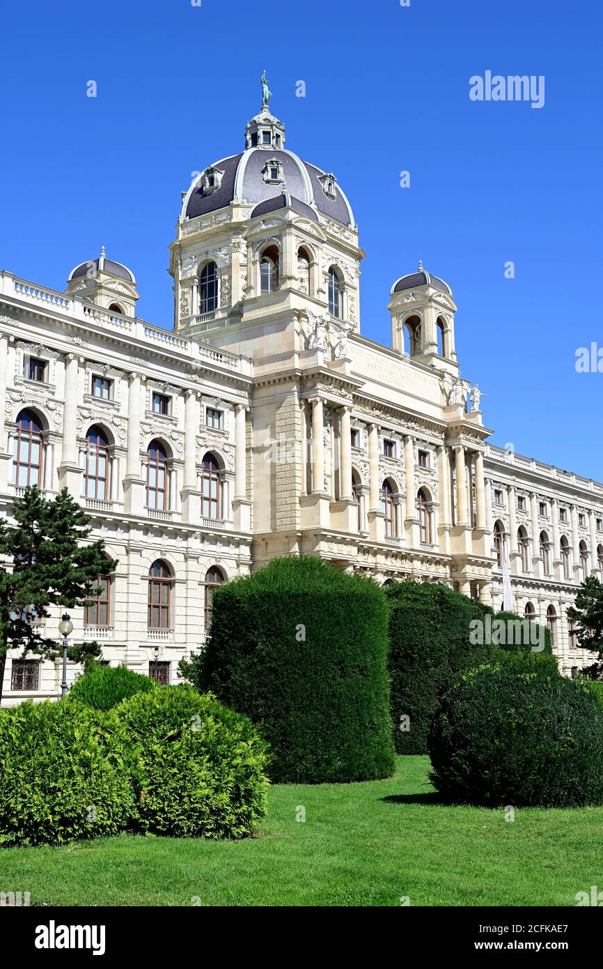 Vienna, Austria. Il Museo di Storia Naturale di Vienna su Maria-Theresien-Platz Foto Stock