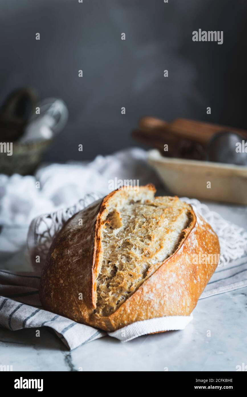 Closeup di una pagnotta di pane Foto Stock