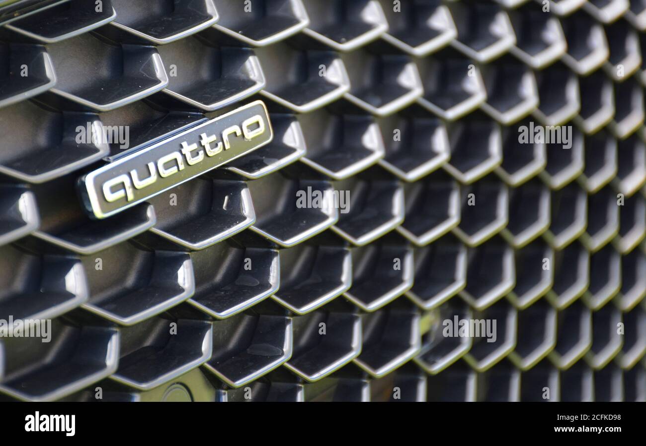 Primo piano di una griglia Audi R8 Foto Stock
