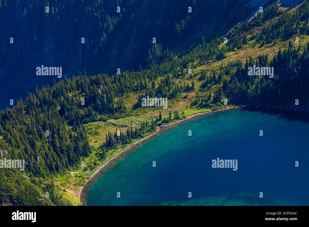 Doubtful Lake, vista dal sentiero per Sahale Arm, North Cascades National Park, Washington state, USA Foto Stock