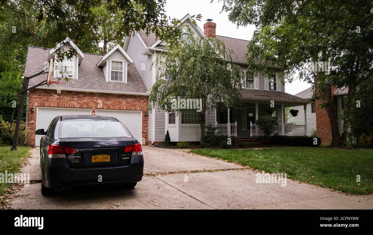 Bloomington, Stati Uniti. 06 settembre 2020. Un triplo omicidio-suicidio che ha lasciato quattro membri della comunità morti è accaduto in questa casa nel 2600 blocco di S. Olcott Blvd., nel quartiere di Hyde Park. Il motivo per le sparatorie è sconosciuto, e la polizia continua a indagare. Credit: SOPA Images Limited/Alamy Live News Foto Stock