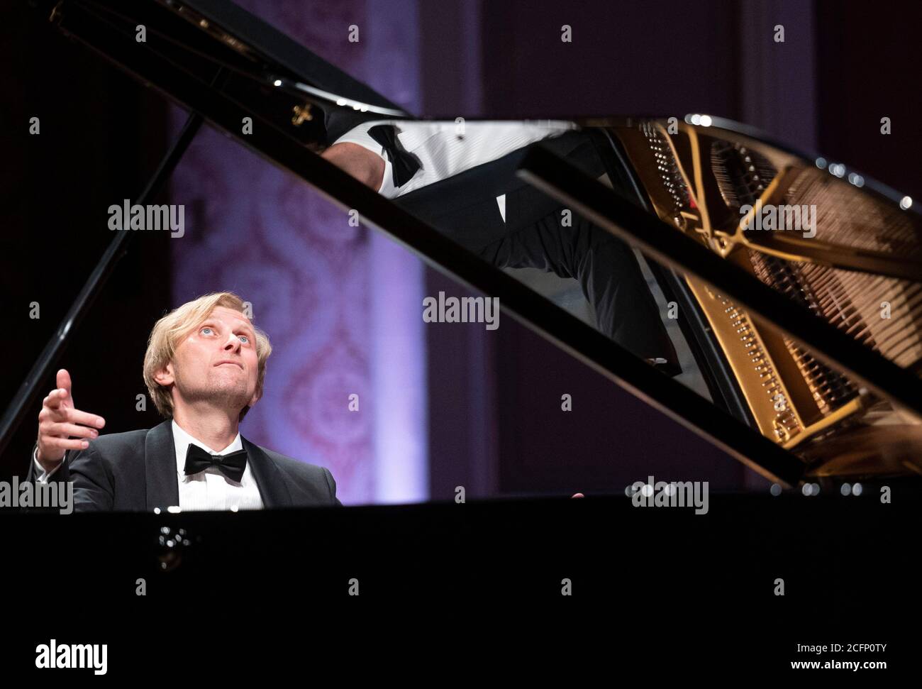 Praga, Repubblica Ceca. 06 settembre 2020. Il pianista ceco Ivo Kahanek si esibisce durante il suo recital all'interno del Dvorak Prague International Music Festival, il 6 settembre 2020, a Praga, Repubblica Ceca. Credit: Katerina Sulova/CTK Photo/Alamy Live News Foto Stock