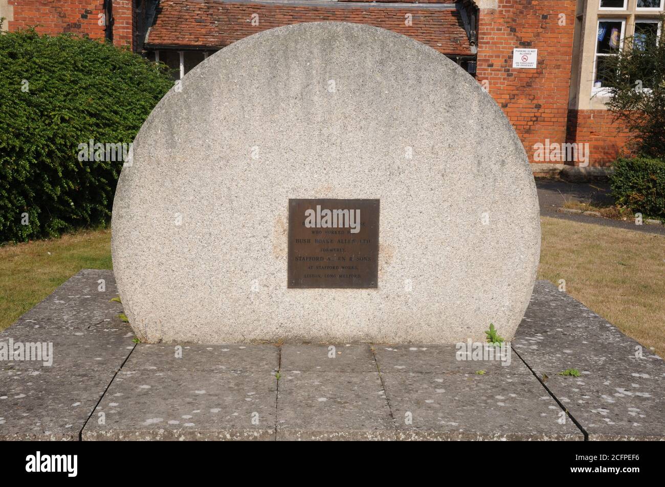 Memoriale ai lavoratori di Bush Beake Allen Ltd, Long Melford, Suffolk Foto Stock
