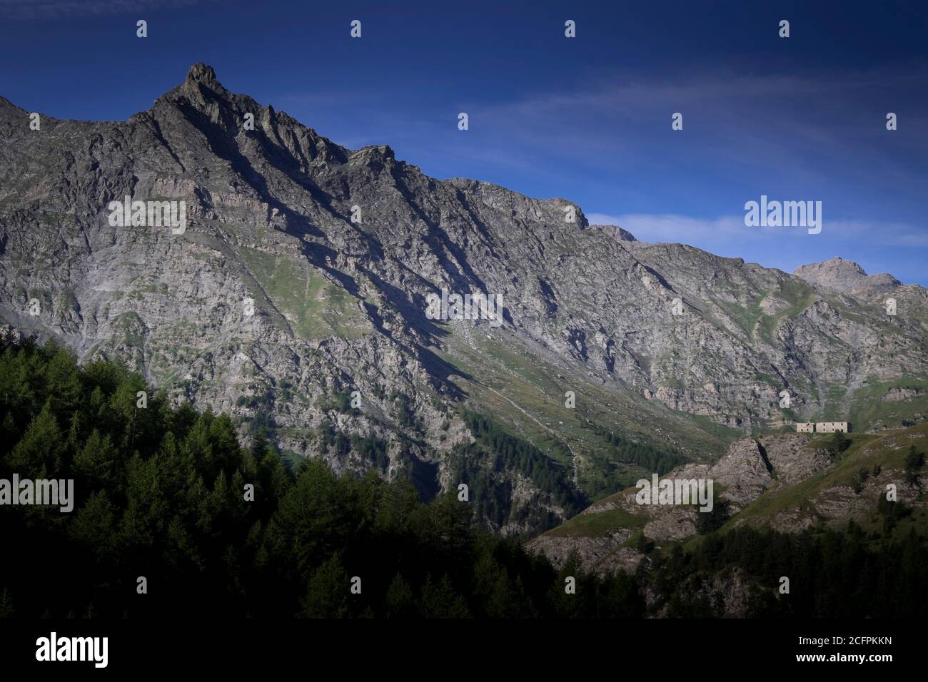 La bellezza delle montagne italiane, del Piemonte e delle Alpi Foto Stock