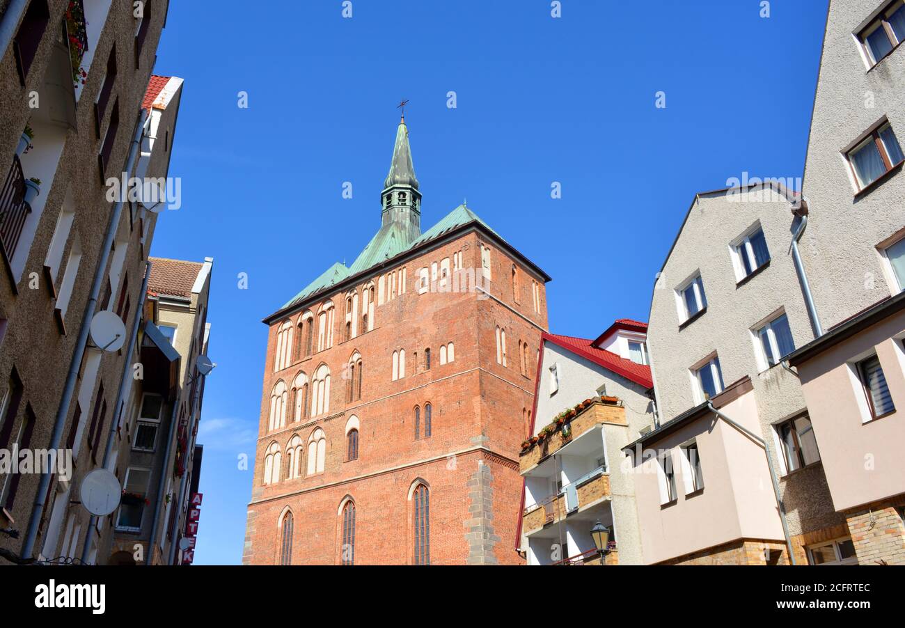 Kolobrzeg, Polonia vista sulla cattedrale nostra virina maria nel centro della città Foto Stock