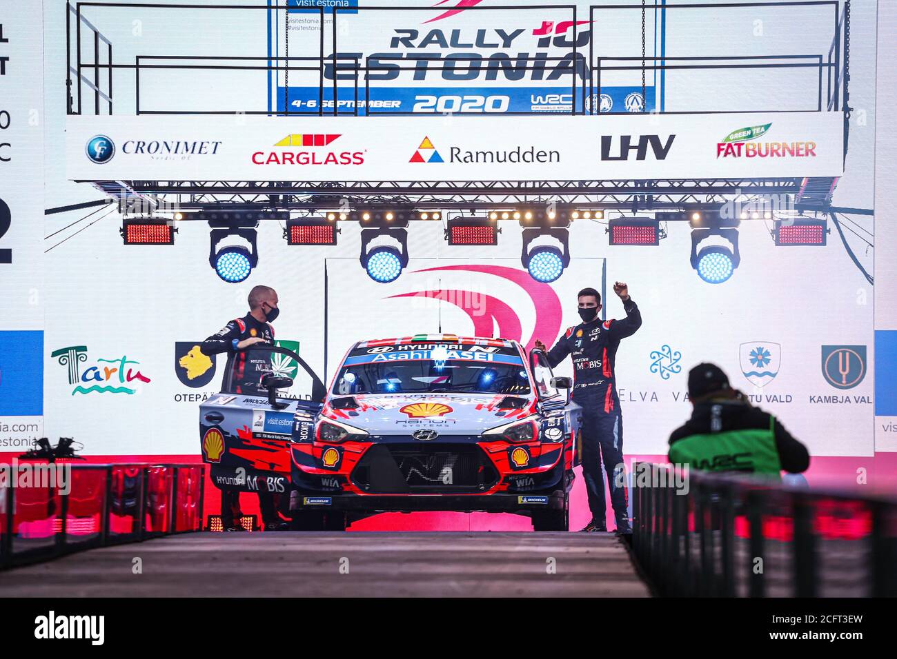 42 Craig BREEN (irl), Paul NAGLE (irl), Hyundai i20 Coupe WRC, Hyundai Shell Mobis WRT, podio nel Rally Estonia 2020, 4° round del 2020 Fi Foto Stock