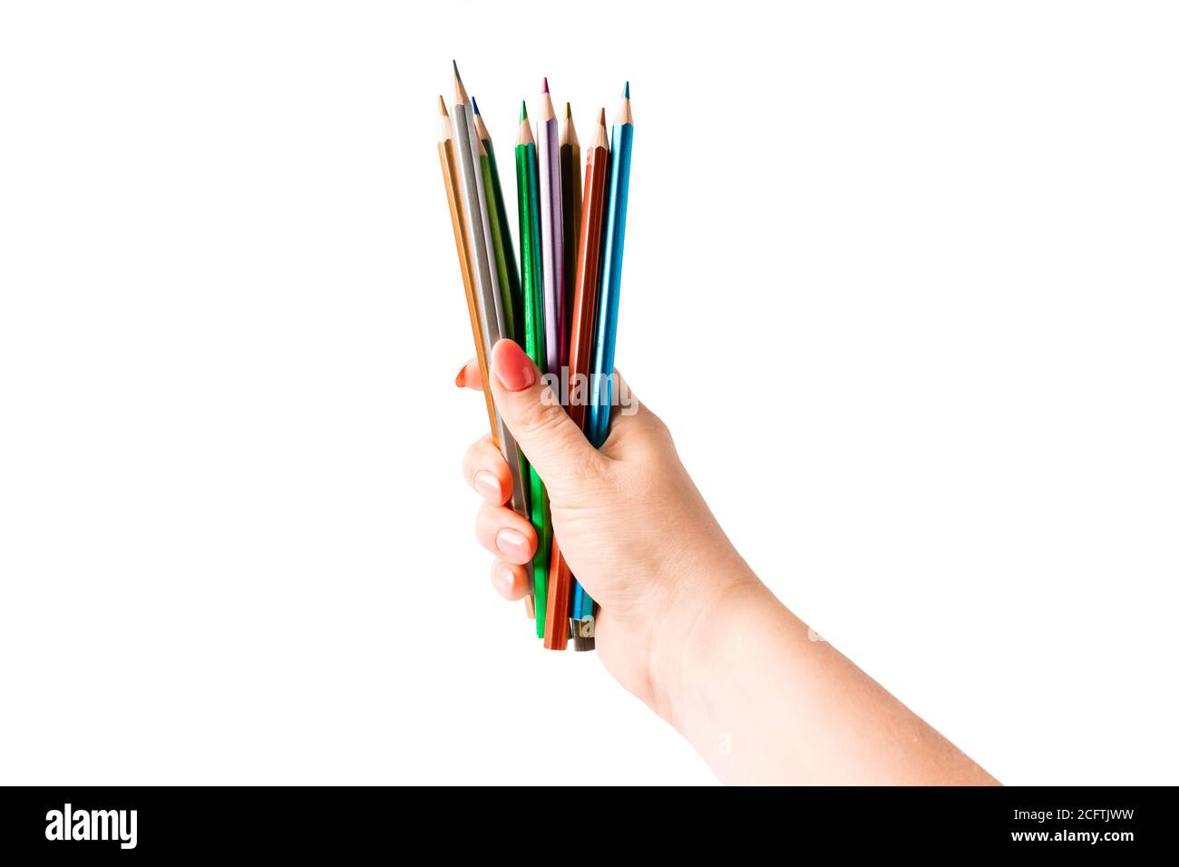 Set di matite colorate in mano su sfondo bianco. Concetto di ritorno a scuola. Foto Stock