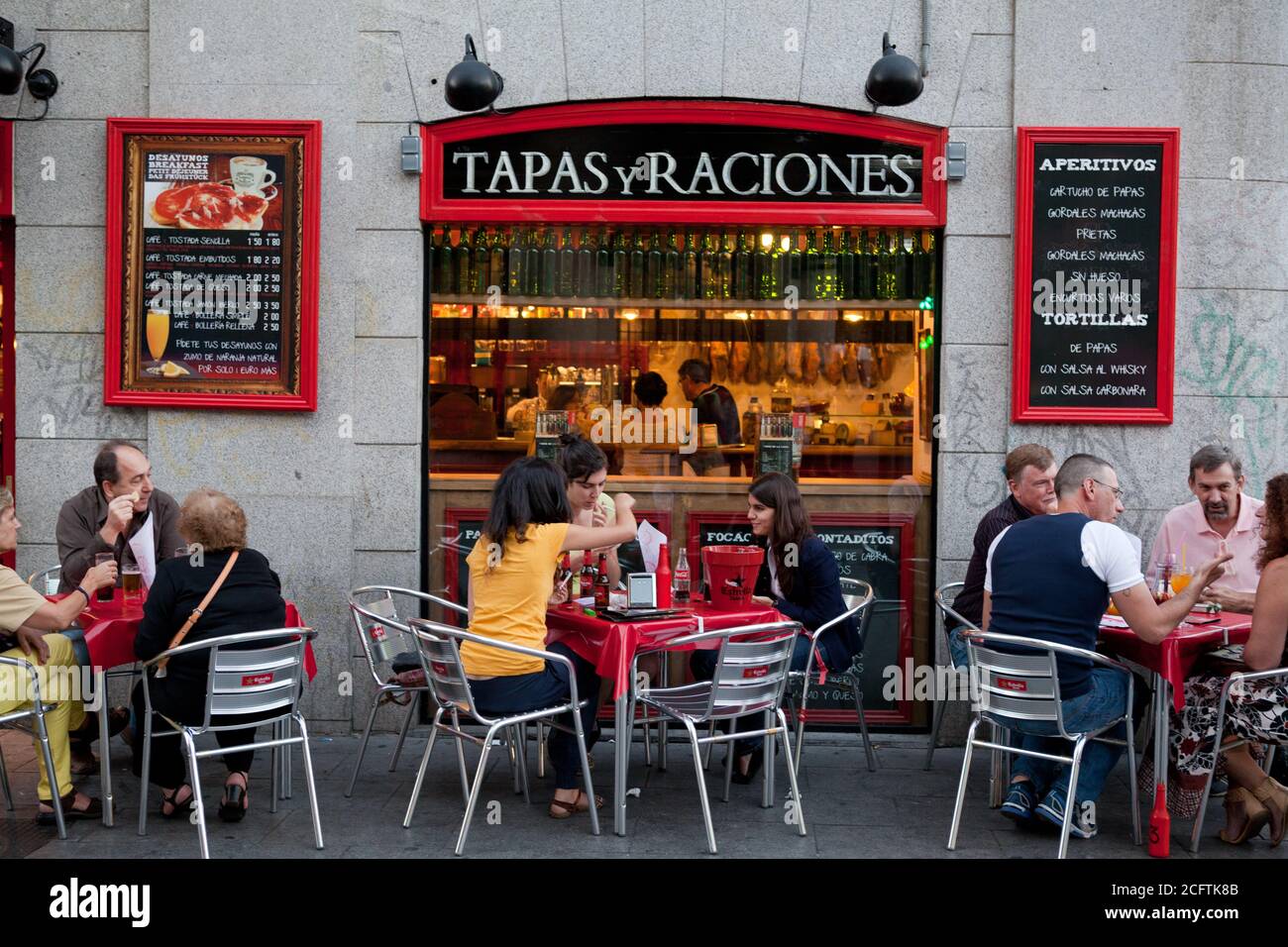 Il Tapas bar di Madrid Foto Stock