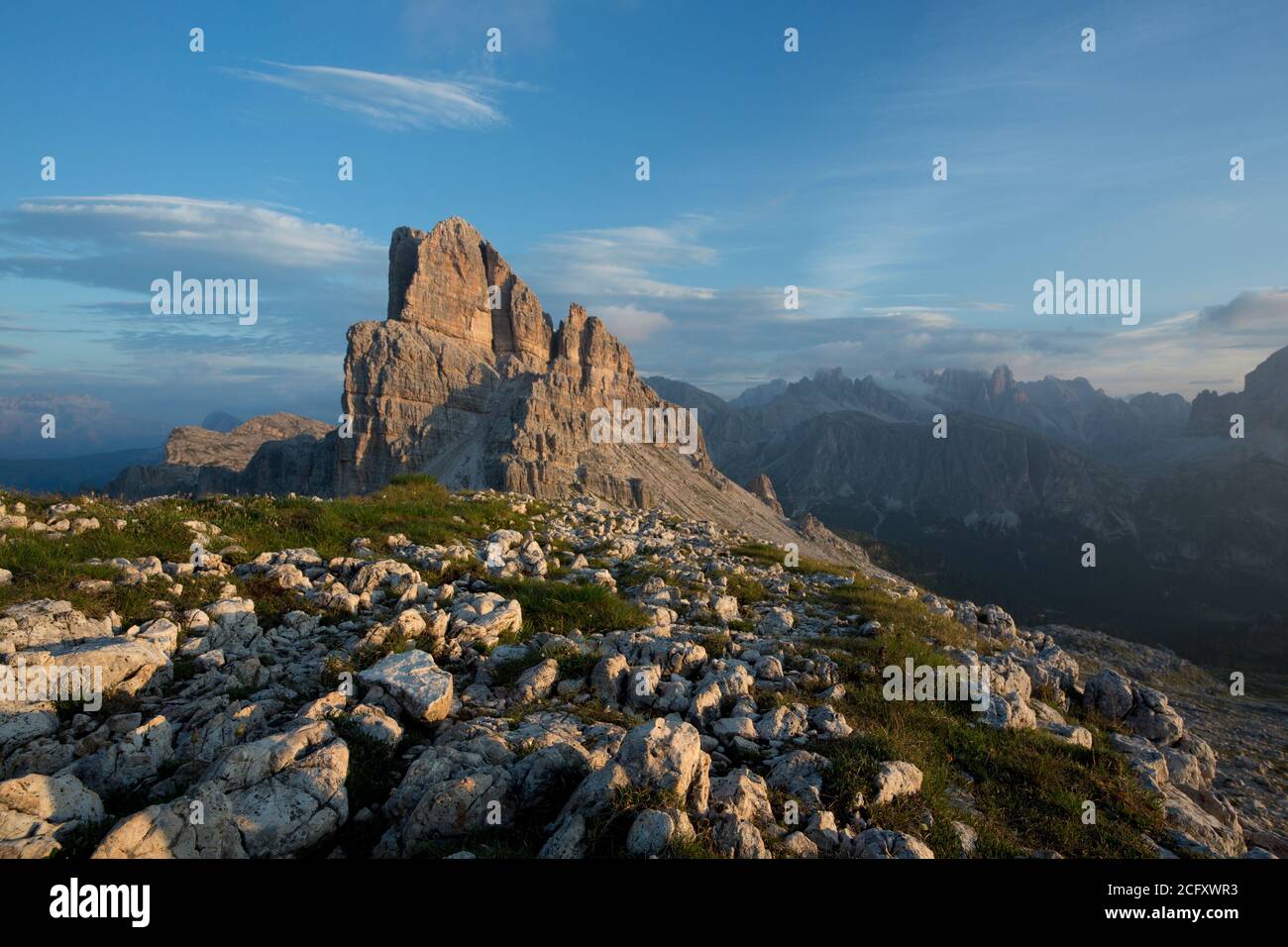 Geografia / viaggio, Italia, Dolomiti, Averau, vista dal sud-est, Additional-Rights-Clearance-Info-Not-Available Foto Stock