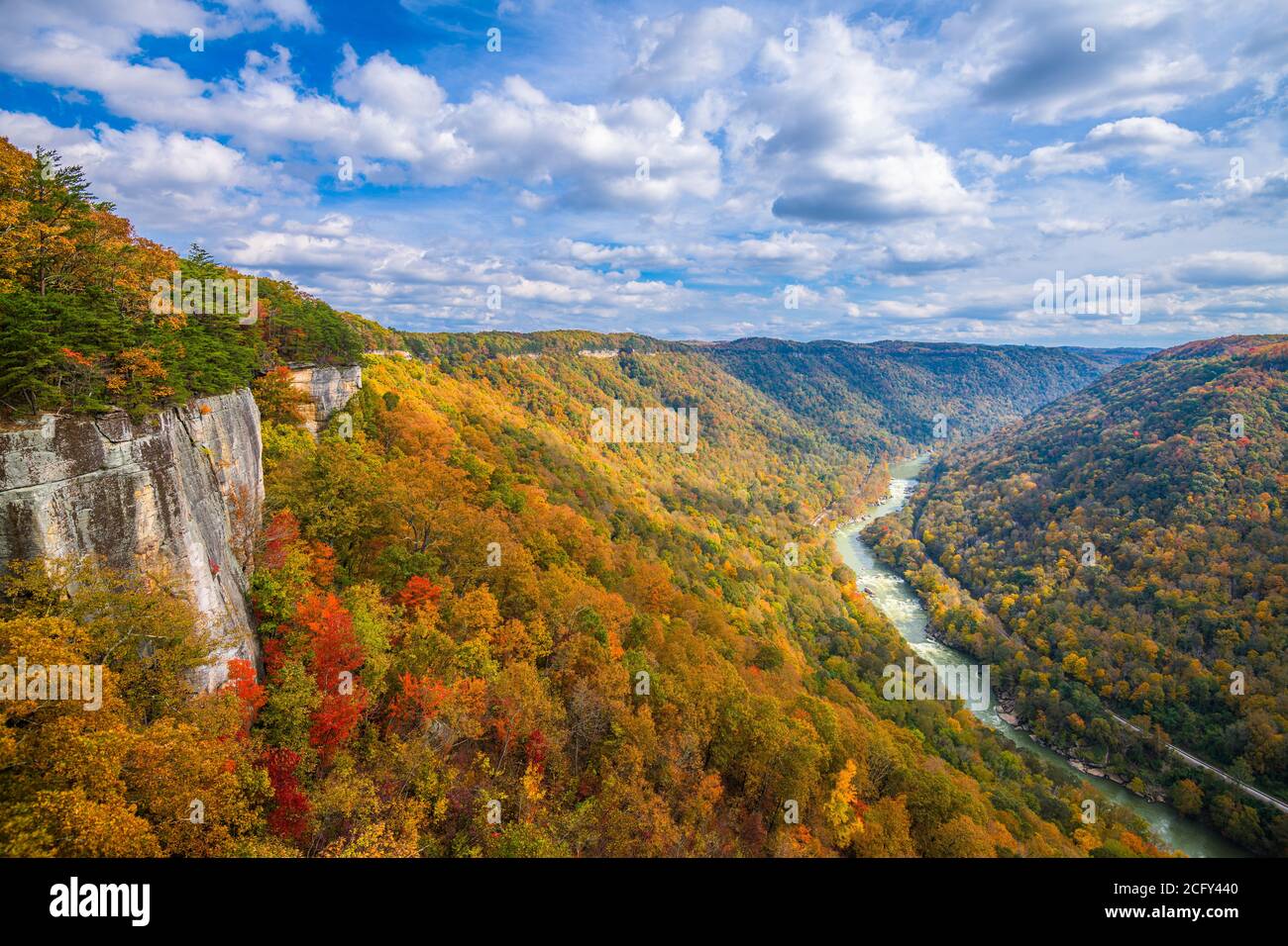 New River Gorge, West Virginia, USA paesaggio autunnale presso l'Endless Wall. Foto Stock