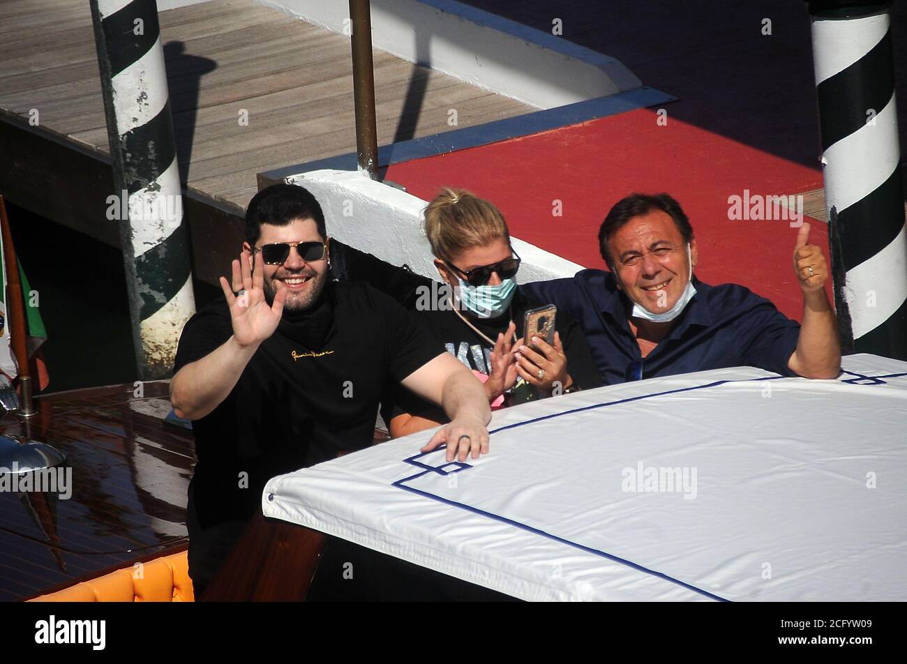 Venezia, Italia. 8 Settembre 2020. 08/09/2020 Venezia, 77° Festival Internazionale del Cinema di Venezia, l'arrivo l'attore Salvatore Esposito Credit: Fabio Sasso/ZUMA Wire/Alamy Live News Foto Stock