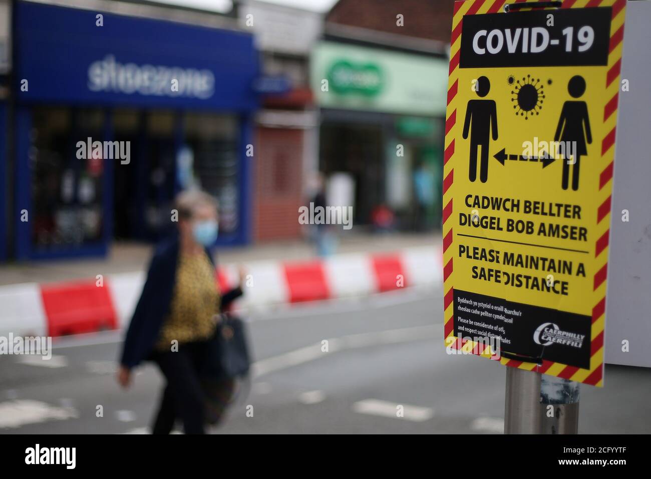 Blackwood, Regno Unito. 8 settembre 2020. Scene nel centro di Blackwood nel quartiere di Caerphilly come Galles 1st Lockdown locale nella zona di Caerphilly Borough in Galles da 18 stasera martedì 8 settembre 2020. Il blocco locale in questa zona è il primo blocco in Galles, poiché le restrizioni sono state attenuate. Solo per uso editoriale. pic di Andrew Orchard/Alamy Live News Foto Stock