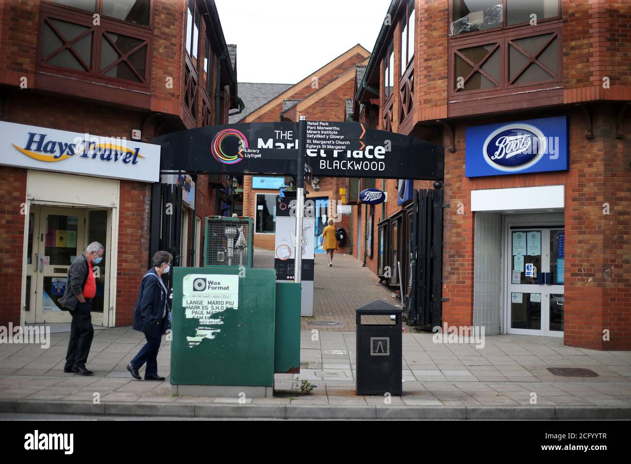 Blackwood, Regno Unito. 8 settembre 2020. Scene nel centro di Blackwood nel quartiere di Caerphilly come Galles 1st Lockdown locale nella zona di Caerphilly Borough in Galles da 18 stasera martedì 8 settembre 2020. Il blocco locale in questa zona è il primo blocco in Galles, poiché le restrizioni sono state attenuate. Solo per uso editoriale. pic di Andrew Orchard/Alamy Live News Foto Stock
