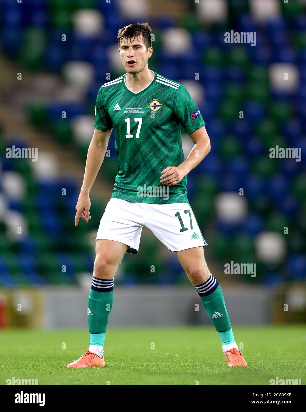 Paddy McNair dell'Irlanda del Nord durante la UEFA Nations League Group 1, partita di campionato B al Windsor Park, Belfast. Foto Stock