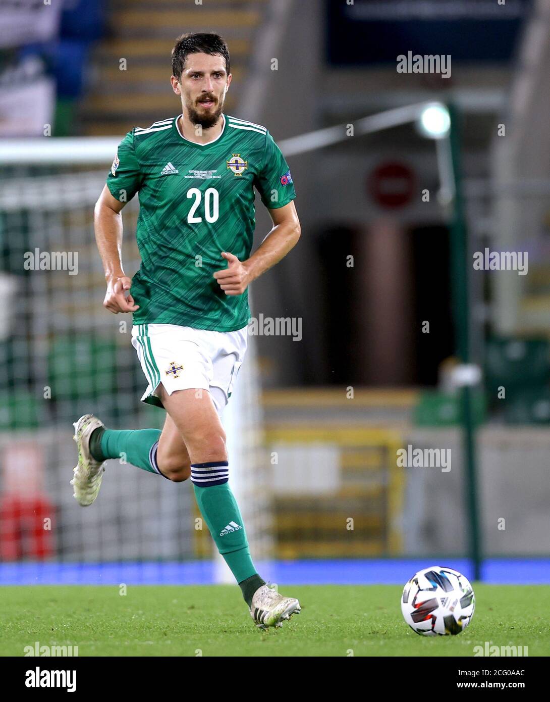 Craig Cathcart dell'Irlanda del Nord durante la UEFA Nations League Group 1, partita di campionato B al Windsor Park, Belfast. Foto Stock