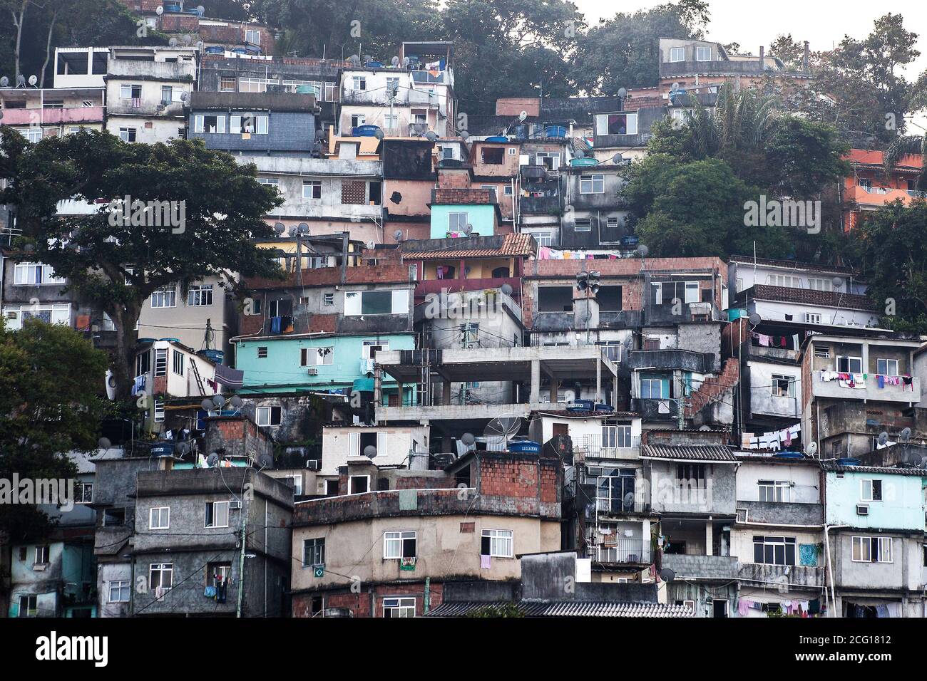 Favela slum a Rio de Janeiro, Brasile Foto Stock