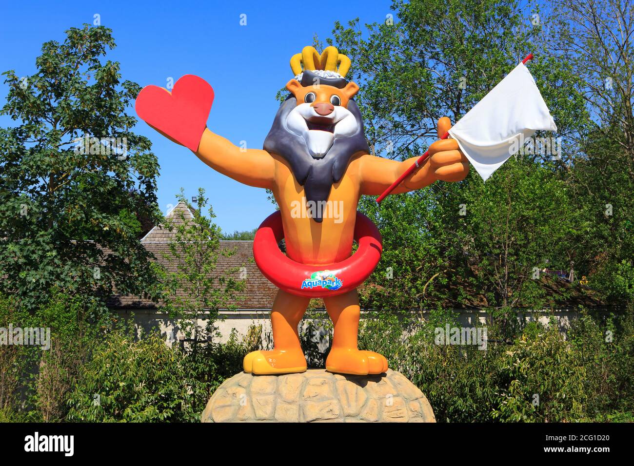 Lion mascotte del parco zoologico Bellewaerde a Zonnebeke (Ypres), Belgio Foto Stock
