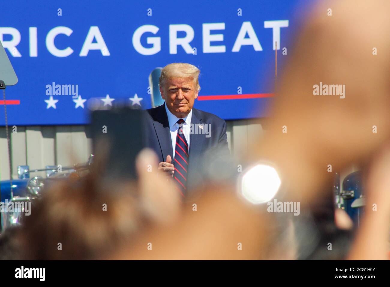 Il 45° presidente degli Stati Uniti Donald J. Trump parla ad un evento a Old Forge, Pa. Dove ha sbattuto il suo avversario Joe Biden, che è della zona. Foto Stock