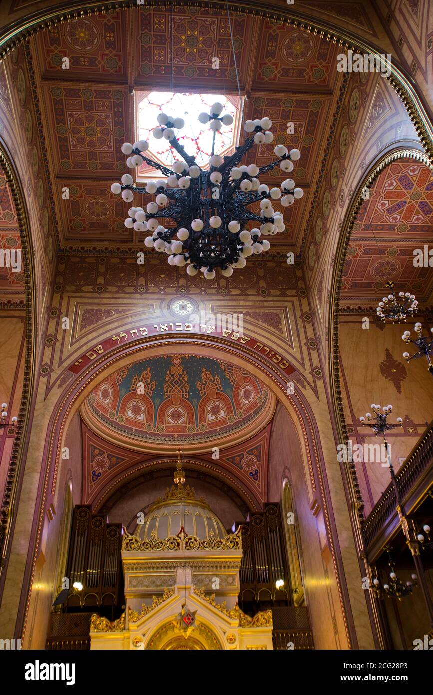Interno della Grande Sinagoga di Dohany Street, Budapest, Ungheria Foto Stock