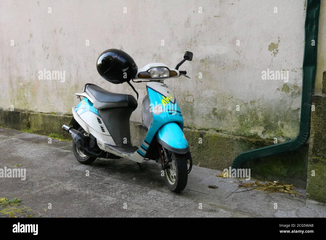 Uno scooter per le nostre avventure... Foto Stock