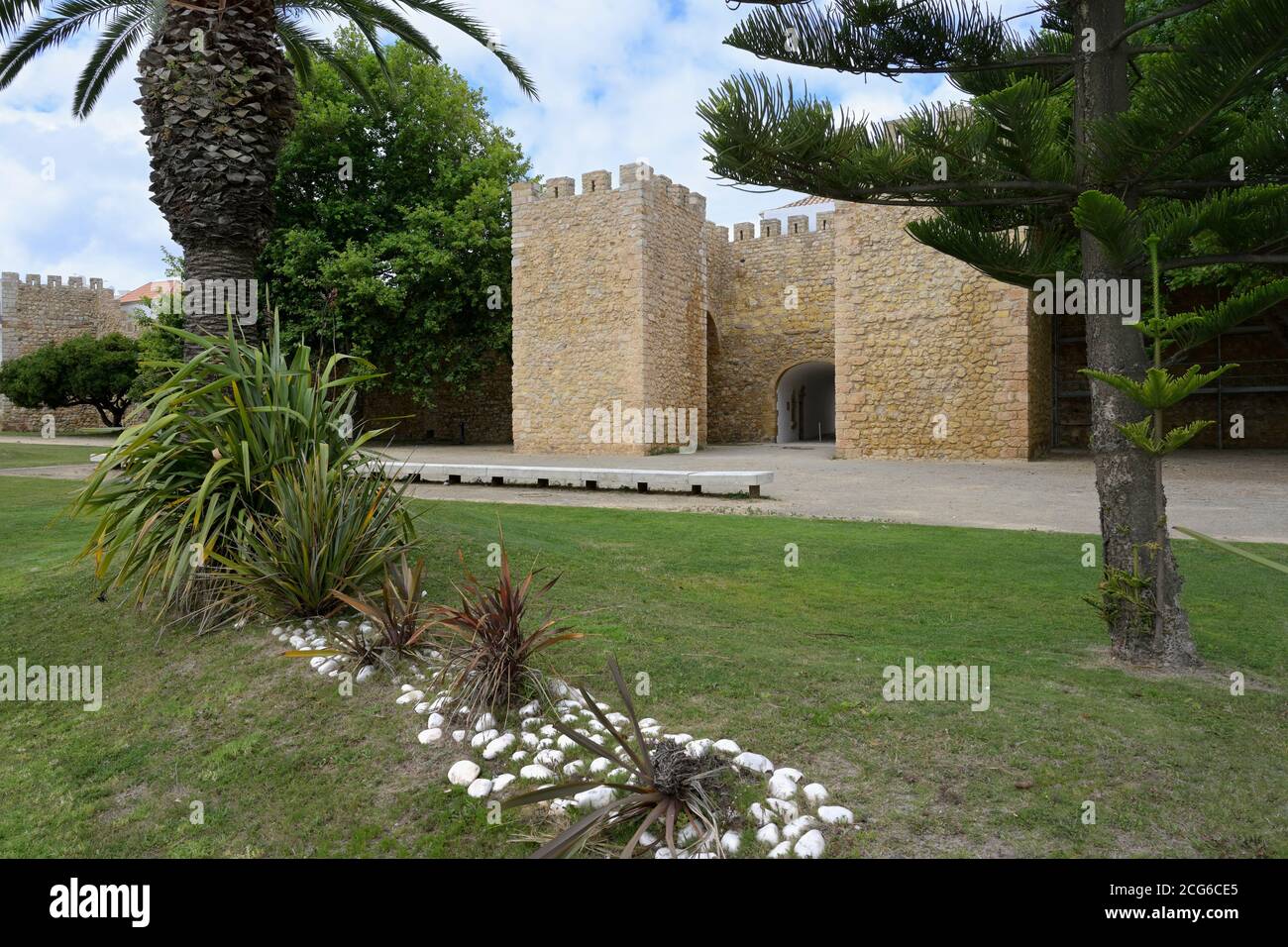 Porta fortificata di Sao Goncalo, Castello medievale di Lagos, Lagos, Algarve, Portogallo Foto Stock