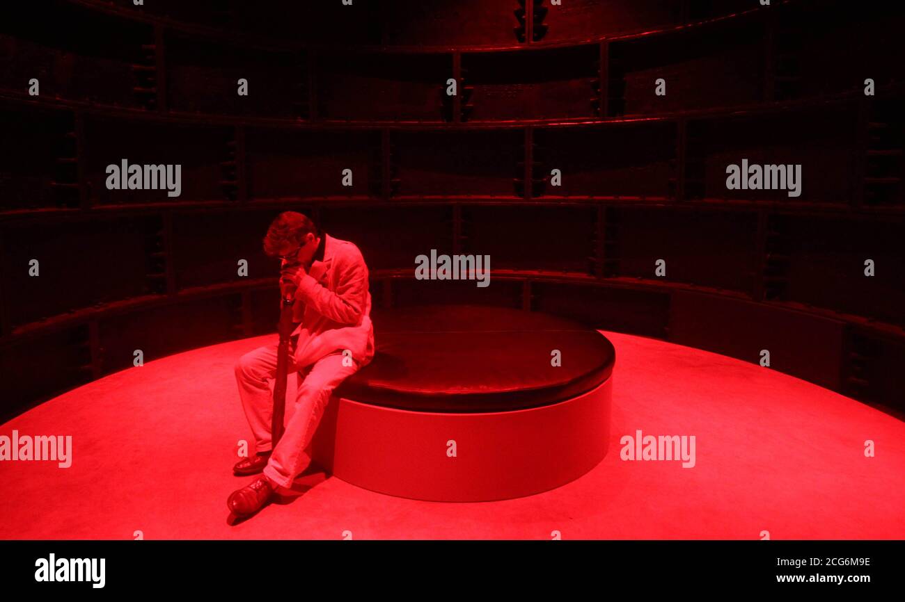 I serbatoi sotterranei del Tate Modern, Londra, sono aperti al pubblico e contengono una varietà di prestazioni e installazioni artistiche Foto Stock