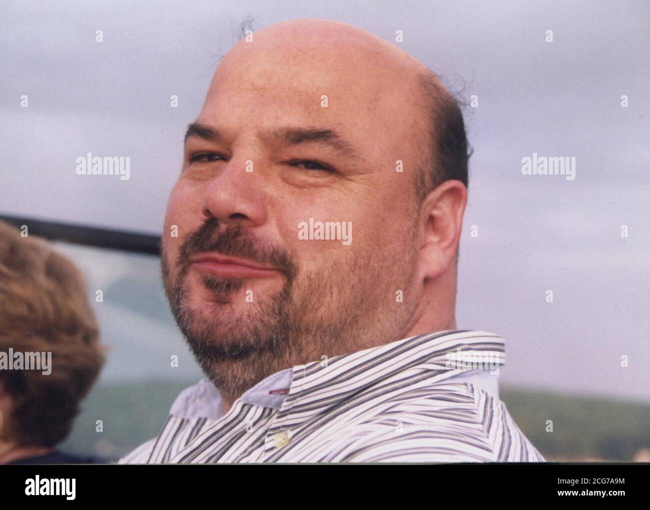 Raccogliere foto di Ian Thompson, un broker con Eurobroker, che ha lavorato all'84° piano, del World Trade Center, a New York e si trovava all'interno della seconda torre, quando l'aereo terrorista ha colpito. *Thompson si era trasferito a New York quasi 10 anni fa, si era insediata e allevata i suoi due figli con la moglie britannica Lucy. Foto Stock