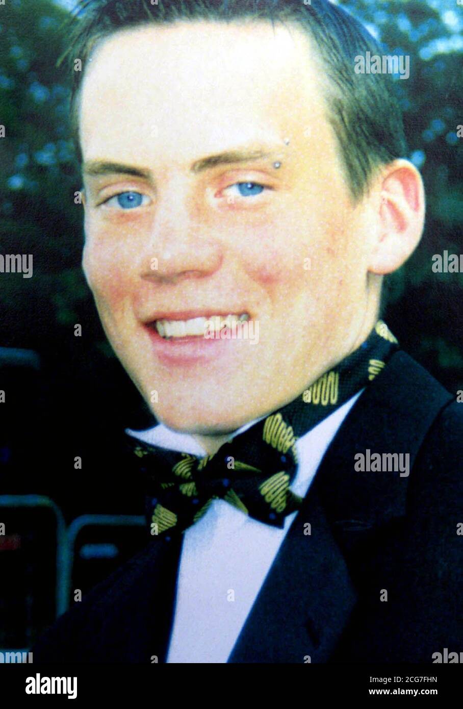 Undated raccogliere foto di 16 anni Jimmy Hynard da Winchester, due mesi prima che si pugnasse nel petto con un paio di forbici di fronte al padre nel mese di agosto 2001, l'inquest a Winchester sentito Mercoledì 27 febbraio, 2002. Foto Stock